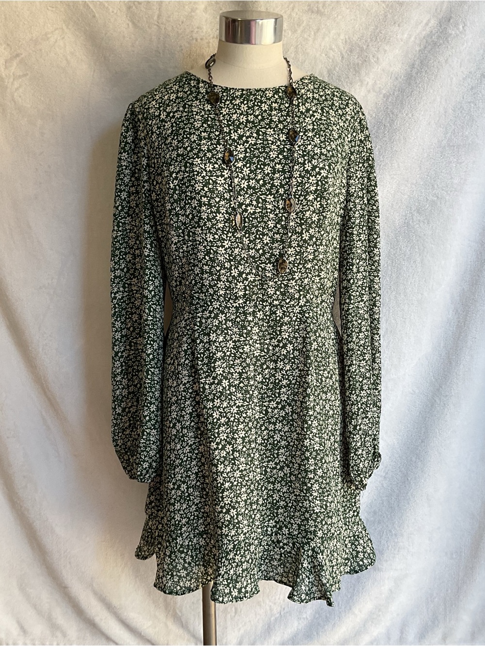 Lulus Cut Out Back w/ Button Up Detail Floral Long Sleeve Dress Womens L - Picture 12 of 15